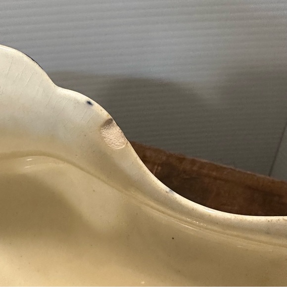 Buffalo Pottery Blue Willow Gravy Boat- Antique Semi-vitreous 1911 - Picture 7 of 12